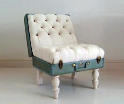 sofa z walizki